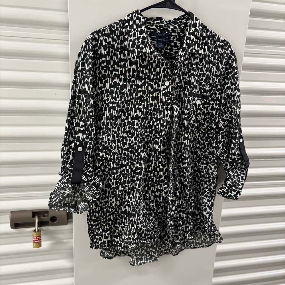 Westbound Black and White 3/4 Sleeve Blouse
